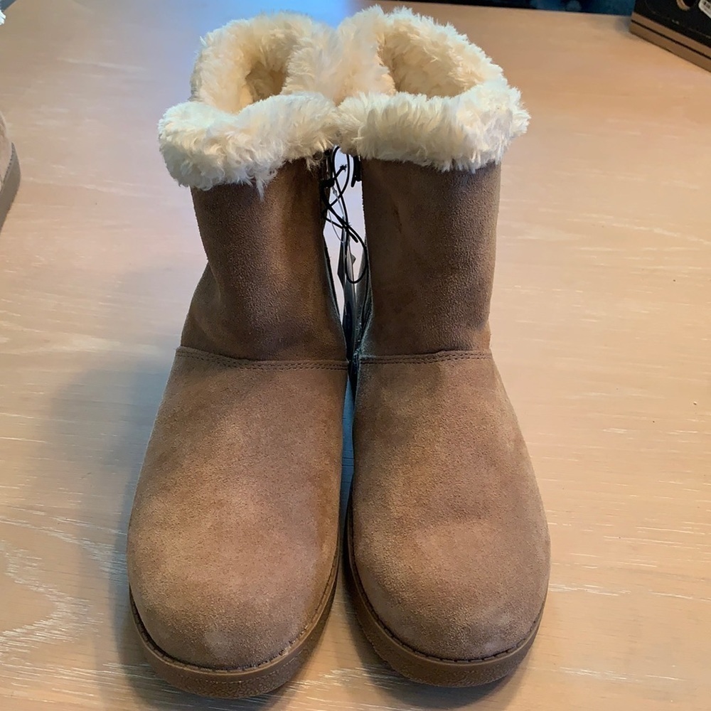 Universal thread Suede fur lined boots see Sizes
